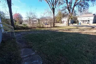 1222 W Morton St, Denison, TX 75020 - Photo 20