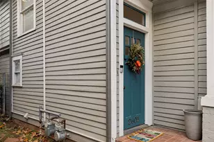 2605 Hibernia St, Dallas, TX 75204 - Photo 2