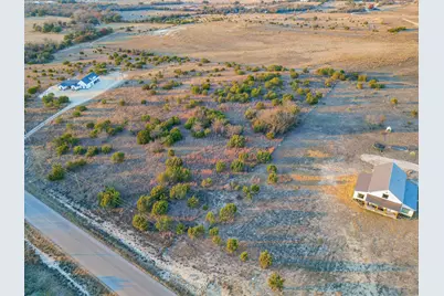 607 Hollow Drive, Morgan Mill, TX 76048 - Photo 4