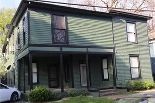 413 W Franklin St, Waxahachie, TX 75165 - Photo 1