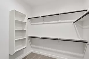 1905 Jackson St, Cleburne, TX 76033 - Photo 8