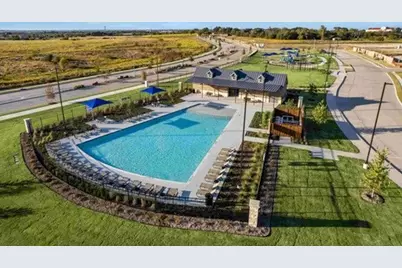 1905 Jackson Street, Cleburne, TX 76033 - Photo 18