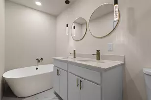 4325 Highland St, Lancaster, TX 75134 - Photo 18