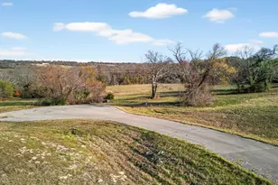 6105 Overlook Point, Athens, TX 75752 - Photo 1