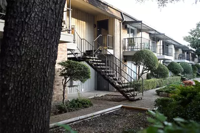 10232 Regal Oaks Drive #32B, Dallas, TX 75243 - Photo 1