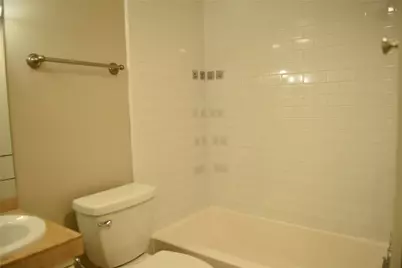 10232 Regal Oaks Drive #32B, Dallas, TX 75243 - Photo 16