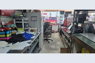 309 E Highway 82, Nocona, TX 76255 - Photo 34