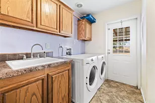 2089 Cottonwood Rd, Gilmer, TX 75645 - Photo 22