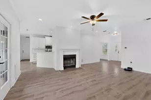 400 Vz County Road 4211, Ben Wheeler, TX 75754 - Photo 8