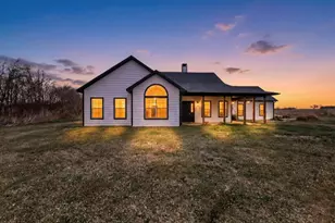 400 Vz County Road 4211, Ben Wheeler, TX 75754 - Photo 1