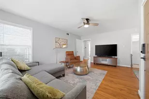 1212 W Lovers Ln, Arlington, TX 76013 - Photo 4