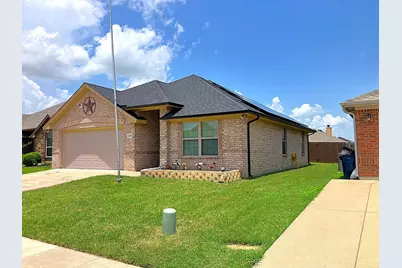 4203 Jasper Lane, Granbury, TX 76049 - Photo 2