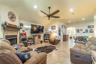 4203 Jasper Ln, Granbury, TX 76049 - Photo 14