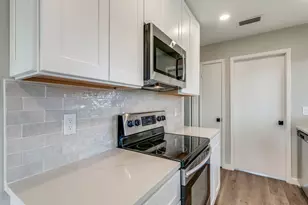 649 Reno St, Lewisville, TX 75077 - Photo 6