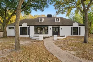 1425 Columbia Ave, Corsicana, TX 75110 - Photo 1