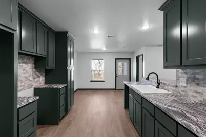 303 E Bois D Arc, Nocona, TX 76255 - Photo 6