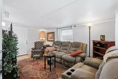 4104 Goliad Drive, Granbury, TX 76048 - Photo 4