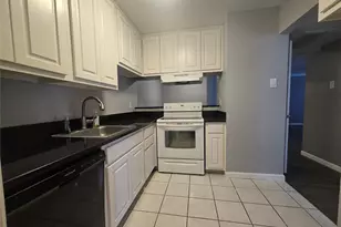 18333 Roehampton Dr, Dallas, TX 75252 - Photo 6