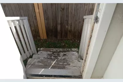 1510 Carson Street, Dallas, TX 75216 - Photo 16