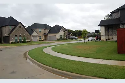 3917 Belle Maison Court, Arlington, TX 76016 - Photo 4