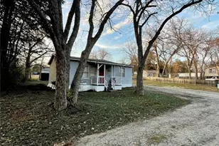 53 Little Ole Trl, Pottsboro, TX 75076 - Photo 1