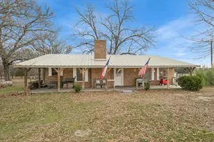 1571 Vz County Road 4403, Ben Wheeler, TX 75754 - Photo 2