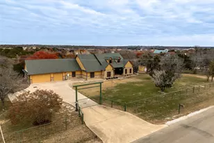 330 Deer Track Rd, Weatherford, TX 76085 - Photo 26