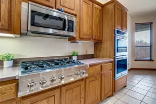 330 Deer Track Rd, Weatherford, TX 76085 - Photo 8