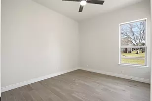 6002 Oakwood Ct, Granbury, TX 76049 - Photo 26