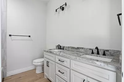 6002 Oakwood Court, Granbury, TX 76049 - Photo 28