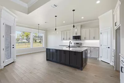 6002 Oakwood Court, Granbury, TX 76049 - Photo 12