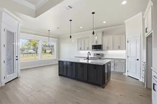 6002 Oakwood Ct, Granbury, TX 76049 - Photo 12