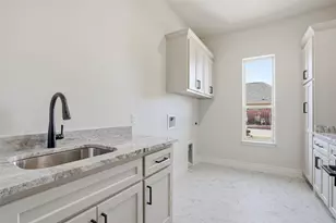 6002 Oakwood Ct, Granbury, TX 76049 - Photo 32