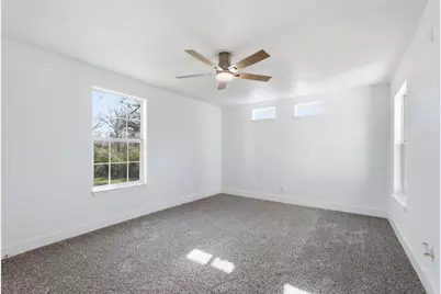 2741 Meaders Avenue, Fort Worth, TX 76112 - Photo 18