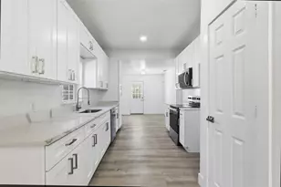 2741 Meaders Ave, Fort Worth, TX 76112 - Photo 8