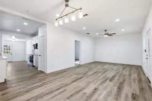 2741 Meaders Ave, Fort Worth, TX 76112 - Photo 6