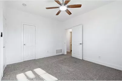 2741 Meaders Avenue, Fort Worth, TX 76112 - Photo 22