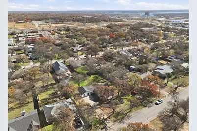 2741 Meaders Avenue, Fort Worth, TX 76112 - Photo 40