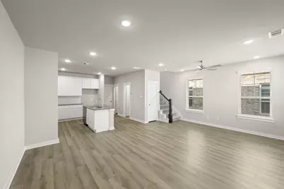 232 Wagon Spoke Way #17, Fort Worth, TX 76120 - Photo 10