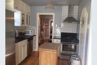 2546 Gladstone Drive, Dallas, TX 75211 - Photo 6