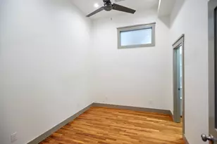 200 W Brown St, Ennis, TX 75119 - Photo 4