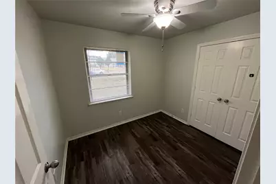 1841 S Perry Road, Carrollton, TX 75006 - Photo 18