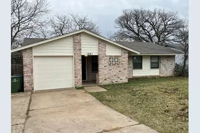 1841 S Perry Road, Carrollton, TX 75006 - Photo 2