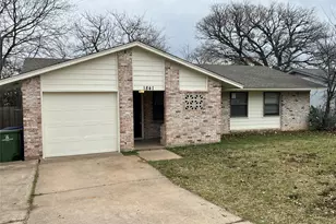 1841 S Perry Rd, Carrollton, TX 75006 - Photo 2