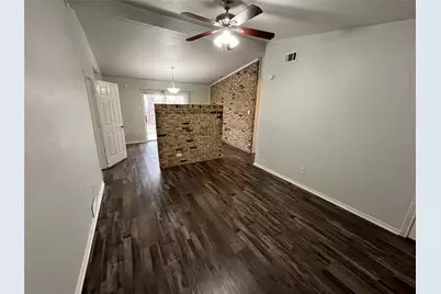 1841 S Perry Road, Carrollton, TX 75006 - Photo 4