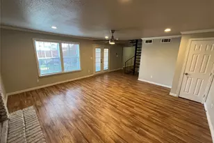 3053 Rotan Ln, Dallas, TX 75229 - Photo 16