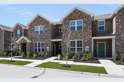 236 Wagon Spoke Way #17, Fort Worth, TX 76120 - Photo 4