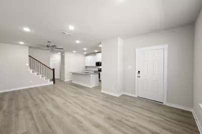 236 Wagon Spoke Way #17, Fort Worth, TX 76120 - Photo 8