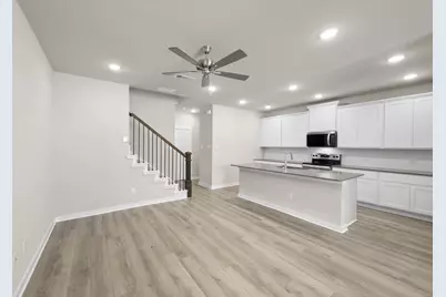 236 Wagon Spoke Way #17, Fort Worth, TX 76120 - Photo 10