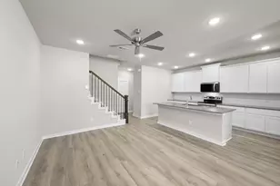 236 Wagon Spoke Wy, Fort Worth, TX 76120 - Photo 10